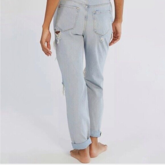 BDG Highrise Mom Jeans - Picture 2 of 7